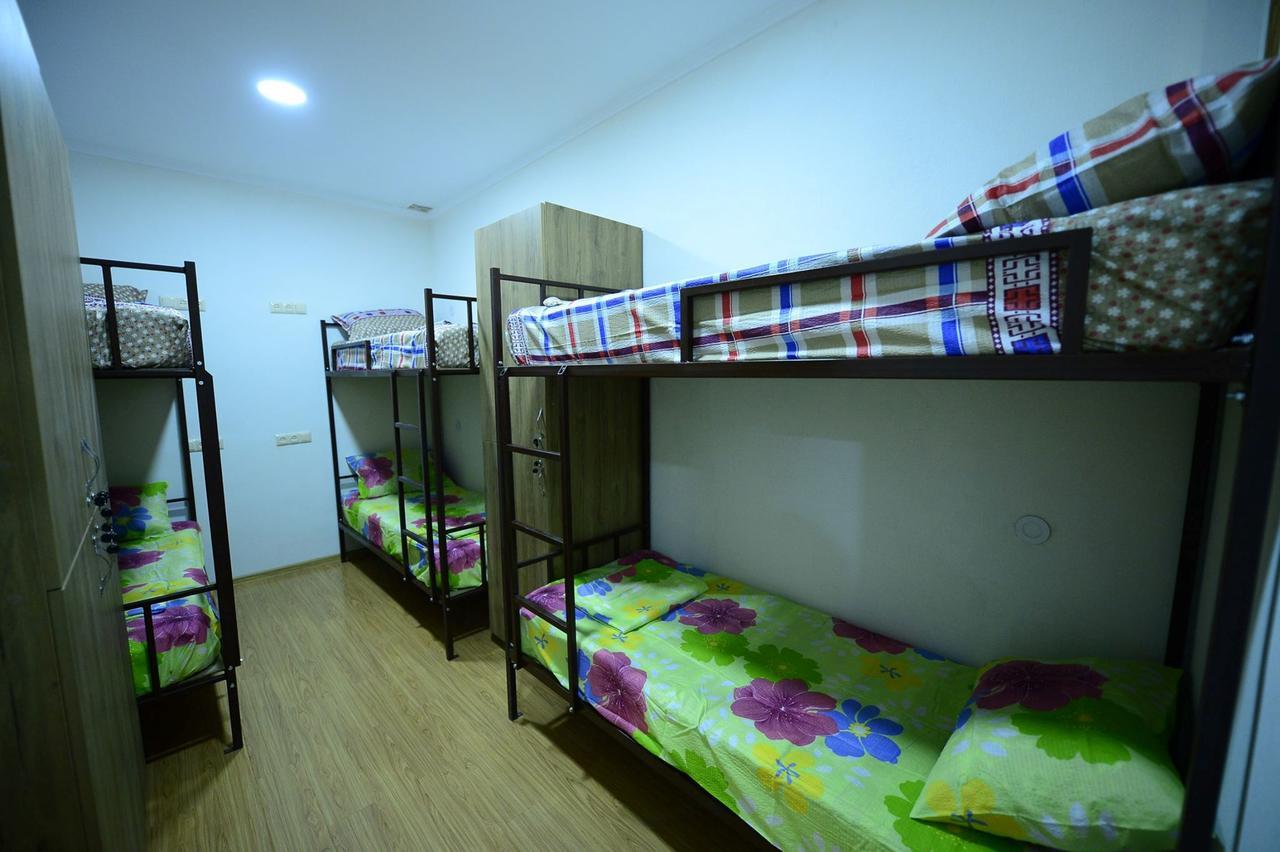 Hostel 17 Only For Men Τυφλίδα Εξωτερικό φωτογραφία